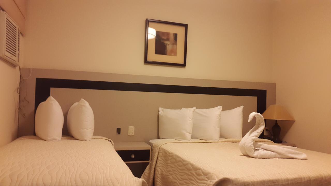 Atlantic Blue Hotel Гуаякуил Екстериор снимка